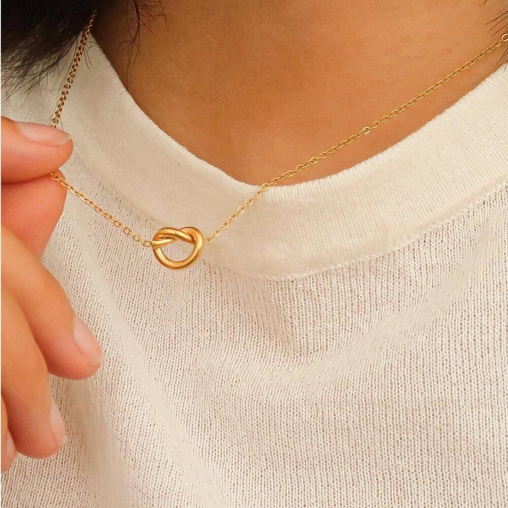 Aimee Dainty Braided Heart Necklace 18K Gold Plated Non Tarnish